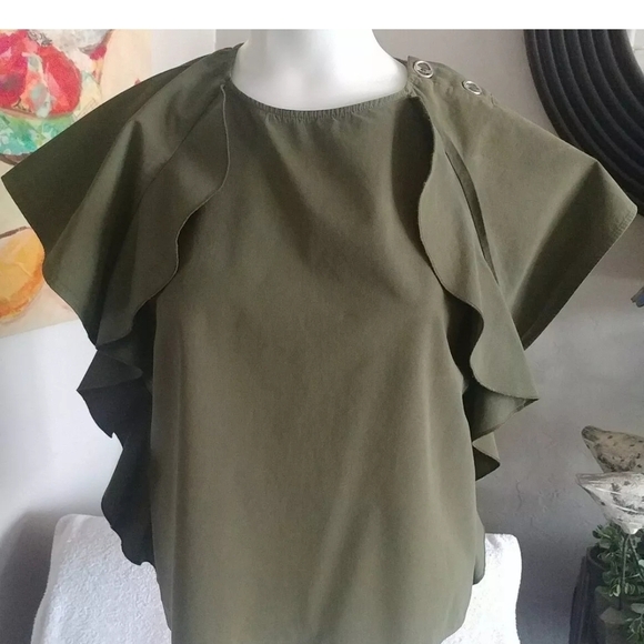 Olive Green Ruffle Blouse.Only the blouse. - Picture 2 of 10